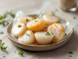 Dayboat Dry Scallops - 20pc Pack fresh product image without printed package numbers